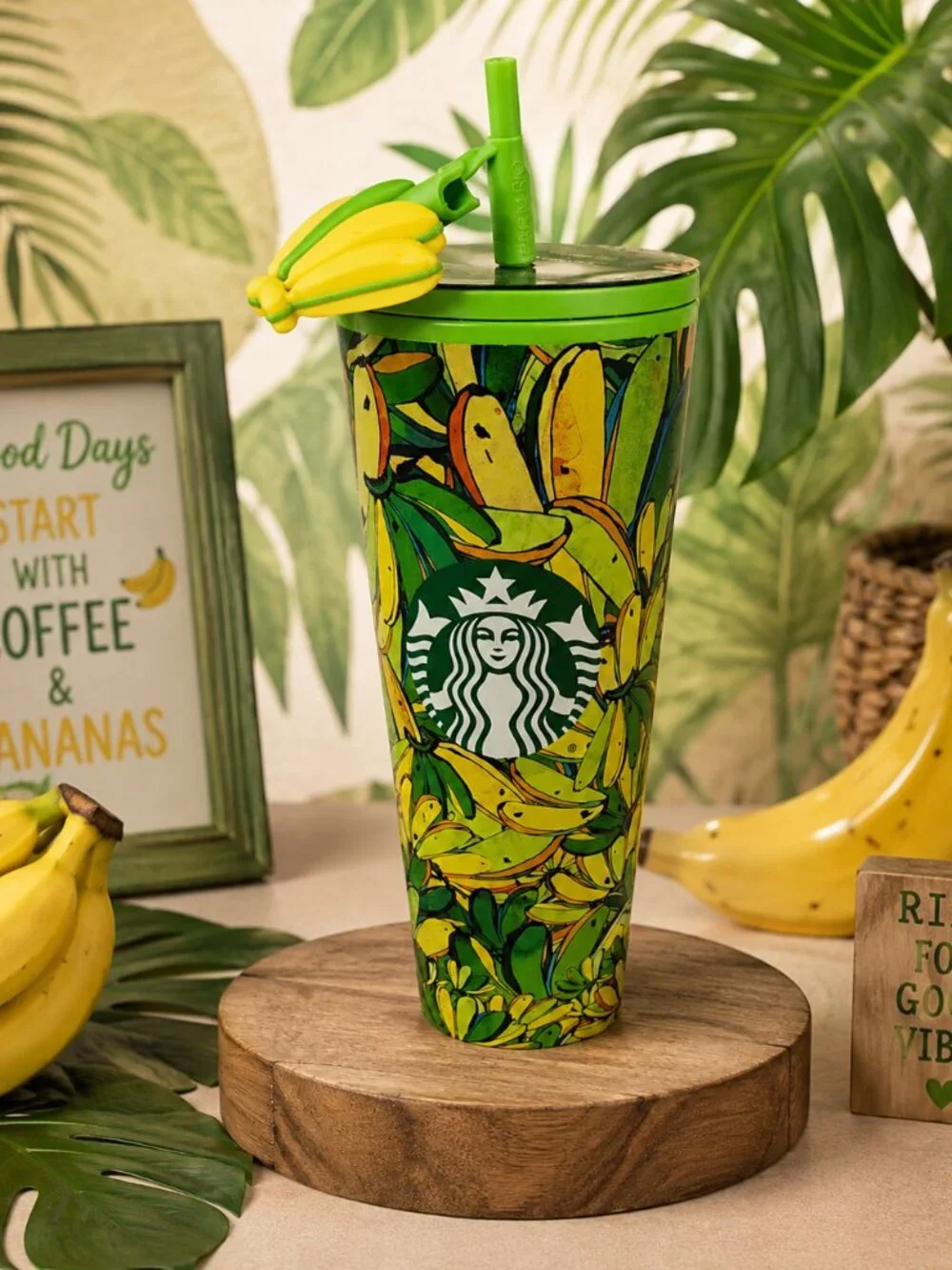 Starbucks x FARM Rio Tropical Banana Tumbler Venti 24oz New Never used
